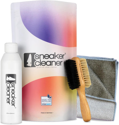 Sneaker Cleaner Reinigungsset mit Bürste, Mikrofasertuch und 250 ml Premium Schuhreiniger – nachhaltige Komplettlösung für saubere Sneaker.