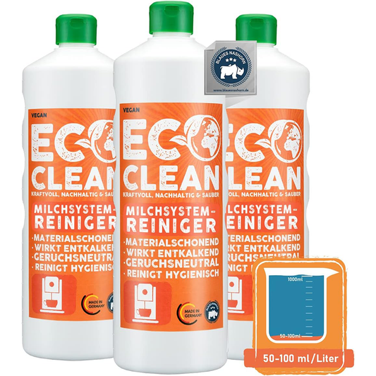 Drei Flaschen Eco Clean Milchsystemreiniger 1 Liter als Set mit orangem Etikett und gruenen Verschluessen.