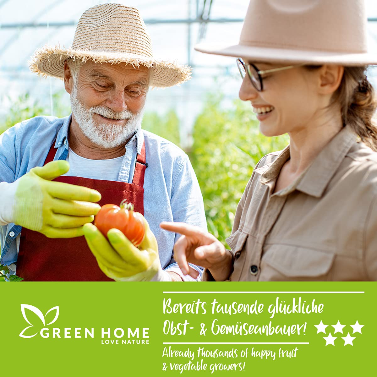 Zwei zufriedene Gärtner im Gewächshaus mit Tomate und Hinweis auf viele glückliche Obst- und Gemüseanbauer für den Green Home Bio Dünger 1 Liter.