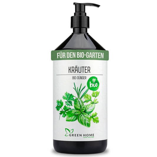 Die Flasche des Green Home Bio Kräuterdüngers mit Pumpspender vor weißem Hintergrund
