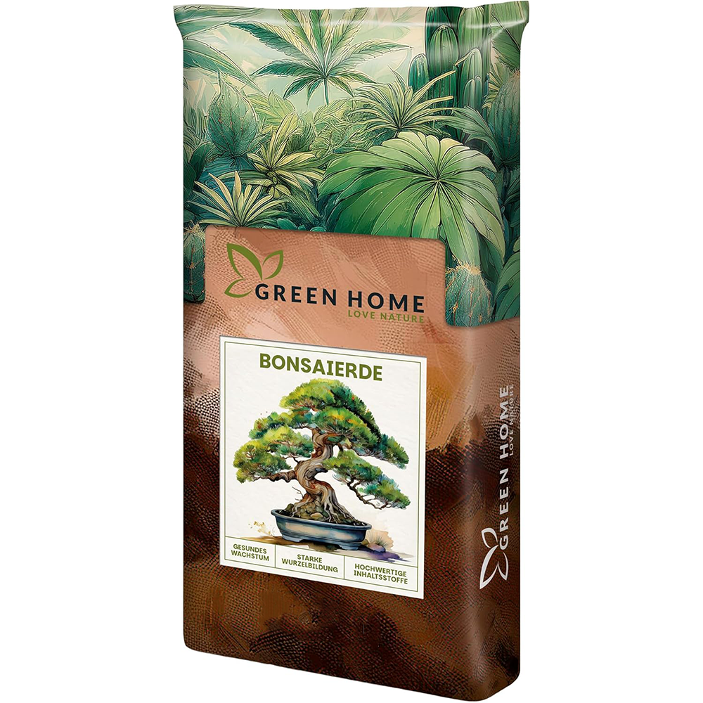 Green Home Bonsaierde Sack mit Illustration eines Bonsai-Baums auf der Vorderseite vor tropischem Blätterdesign.