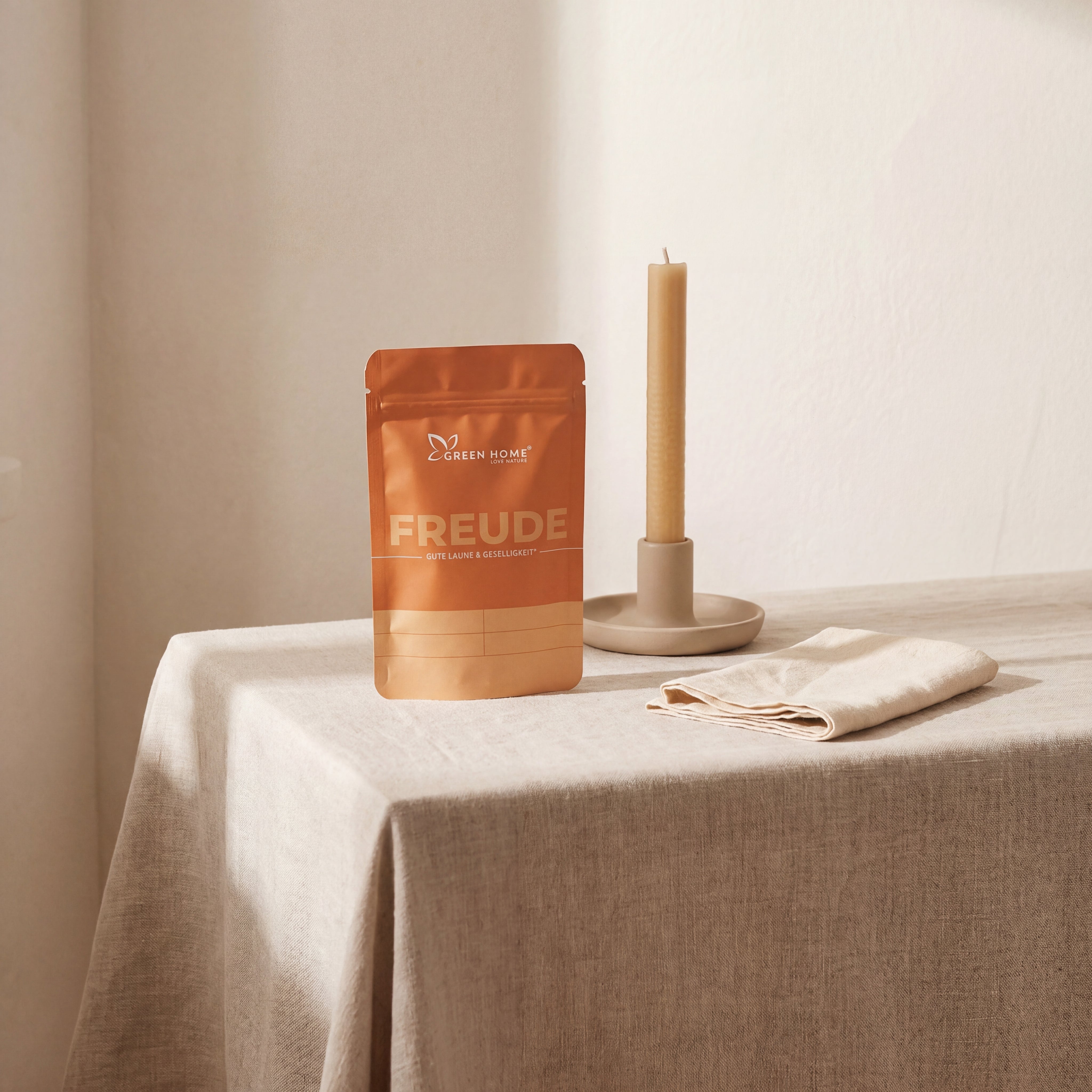 Green Home Freude Ritual Set auf einer Konsole – Teil deines Zuhauses