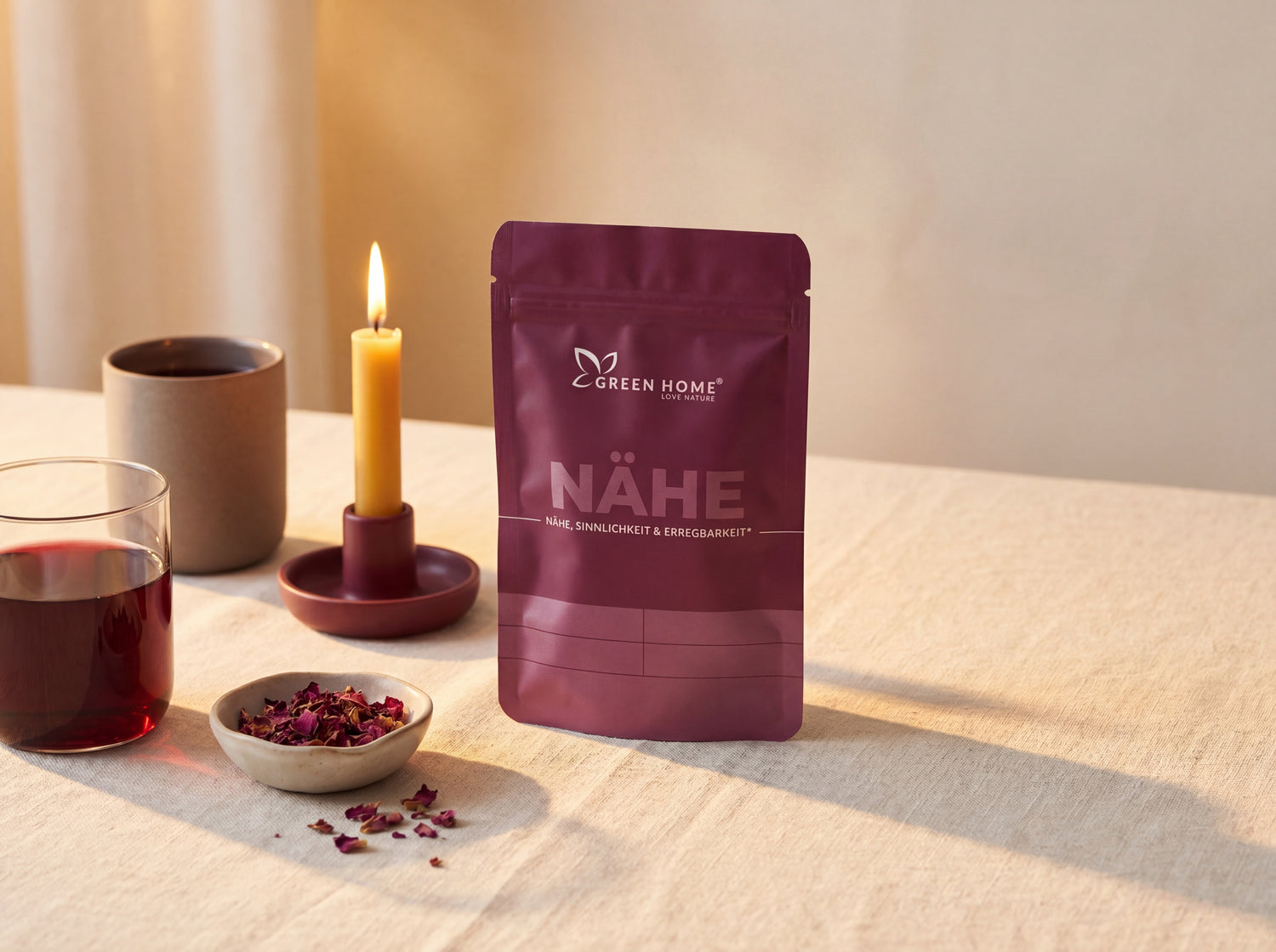 Green Home Nähe Ritual Set mit zwei Gläsern und Kerze – ein Ritual für gemeinsame Abende