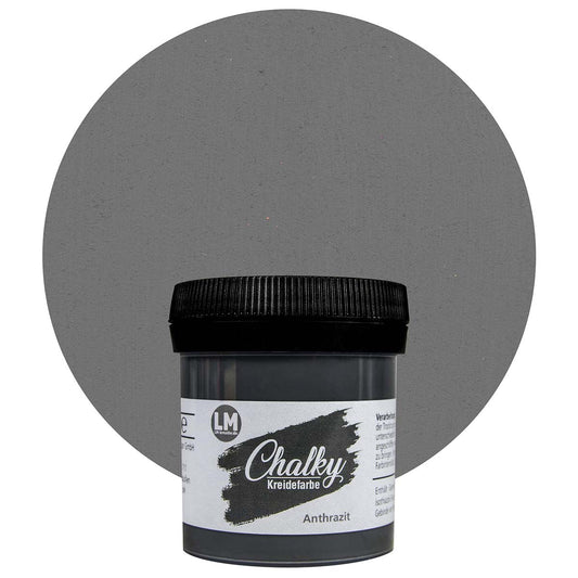 Produktabbildung der LM Kreativ Chalky Kreidefarbe in Anthrazit mit 100 ml Inhalt in kleiner Kunststoffdose mit schwarzem Schraubdeckel.