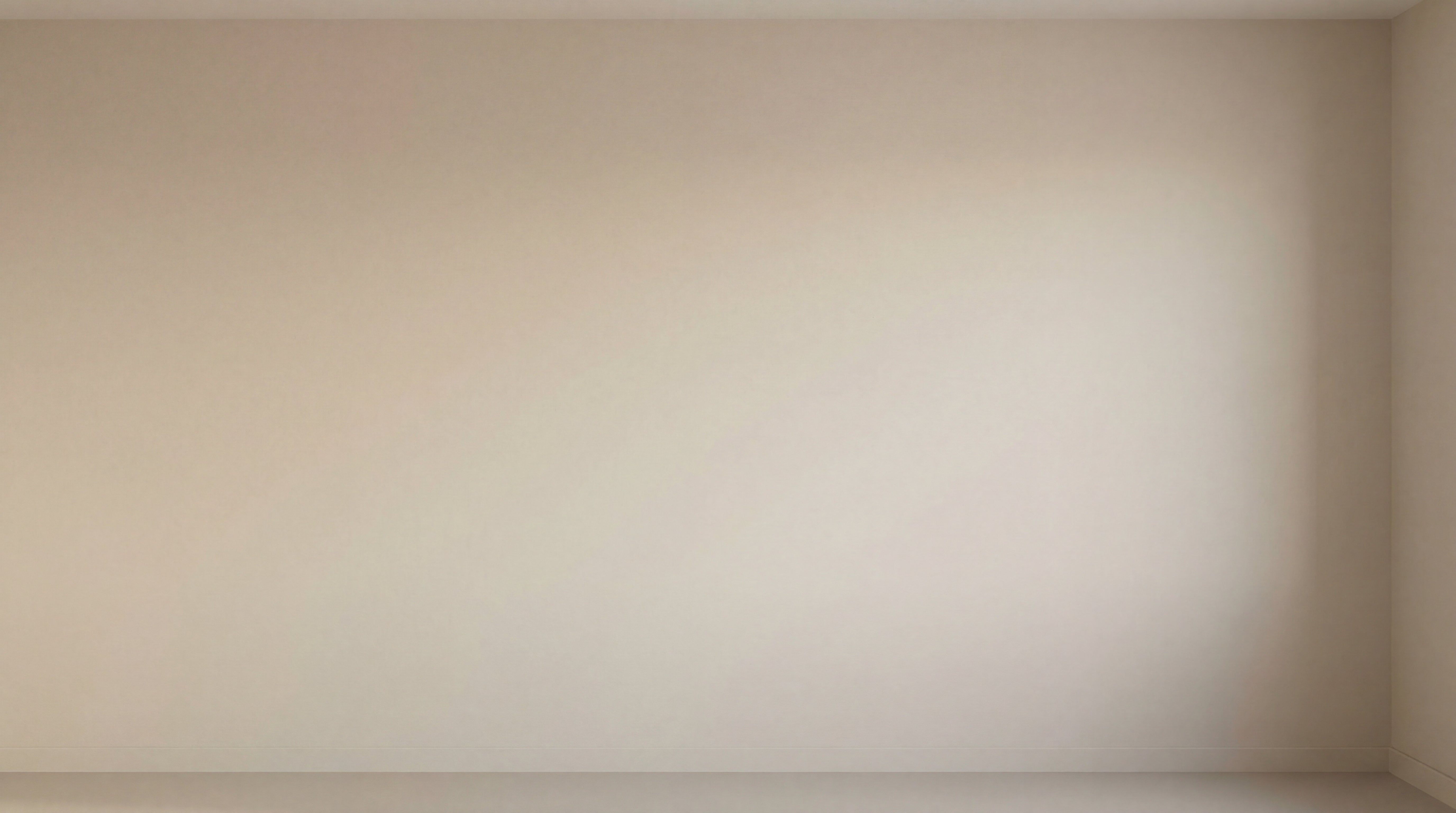 Heller Raum mit weiß gestrichener Wand als Ausgangszustand vor dem Auftragen der My Color Room Metallic Wandfarbe.